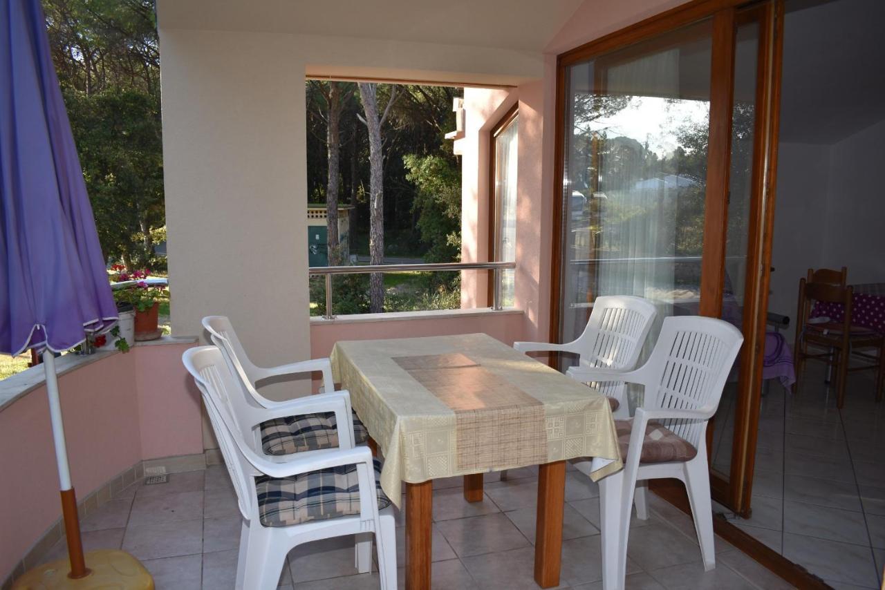 Apartments Sime Soline Биоград-на-Мору Номер фото